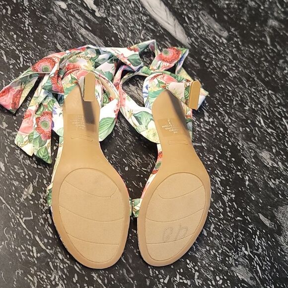 BRAND NEW NINE WEST KOBS ANKLE BOWNOT TIE SANDAL (WOMEN) - Picture 14 of 15